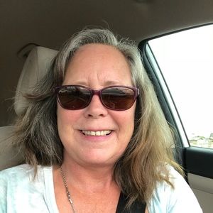 Meet your Posher, Cindy